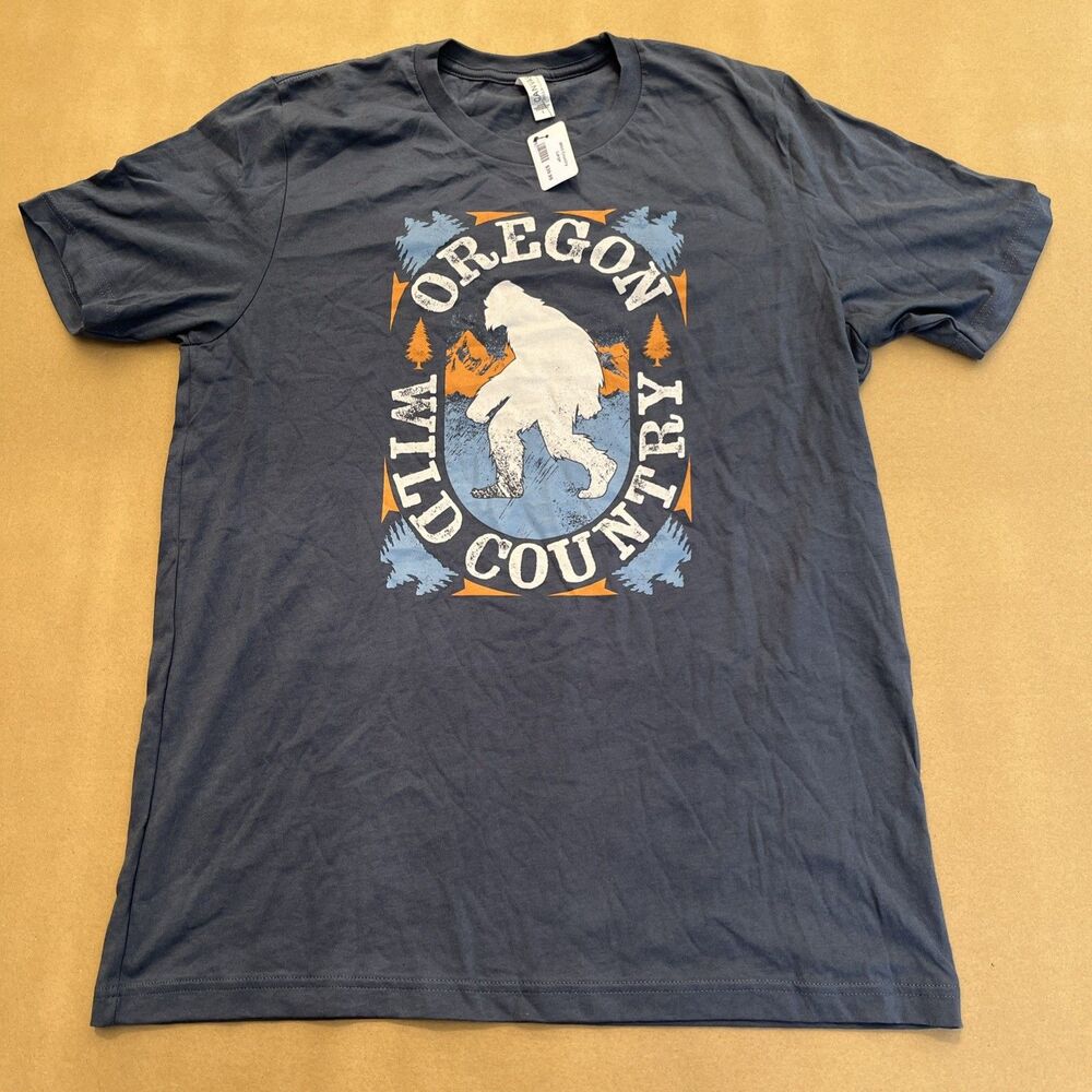 Oregon Wild Country Bigfoot T-Shirt Mens Large  Blue NWT New